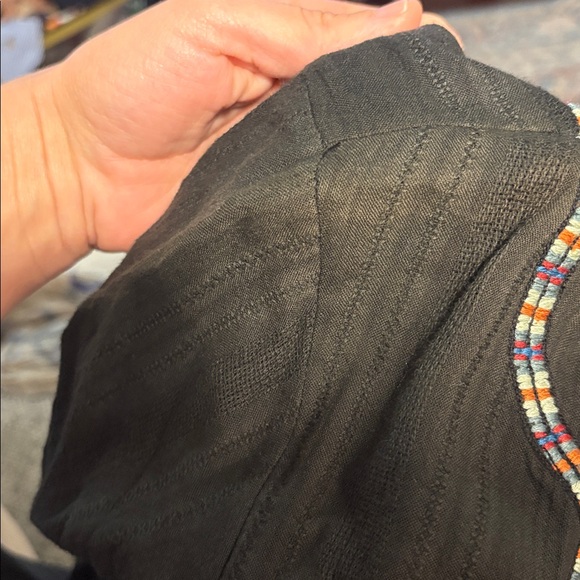 Talitha Black Embroidered Blouse SZ S NWT Flaw - Picture 7 of 7